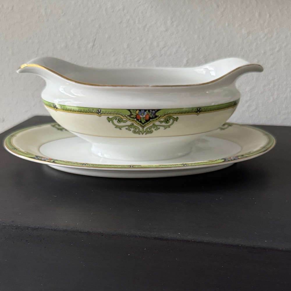 Noritake Surrey Gravy Boat